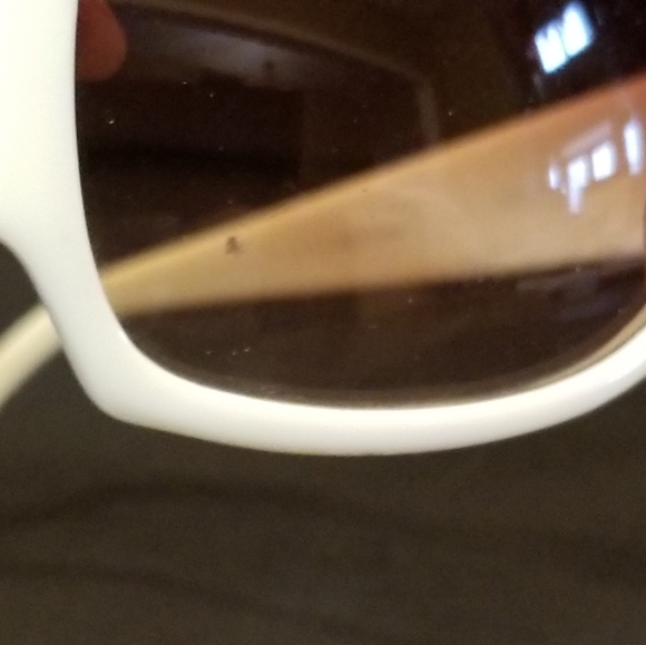 White BCBG Sunglasses - Picture 4 of 7